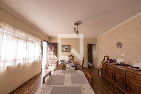 Casa à venda com 225m², 4 quartos e 3 vagasCozinha