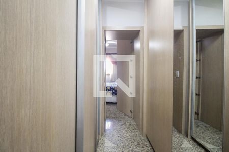 Casa à venda com 250m², 3 quartos e 5 vagas Casa à venda com 250m², 3 quartos e 5 vagasSuíte
