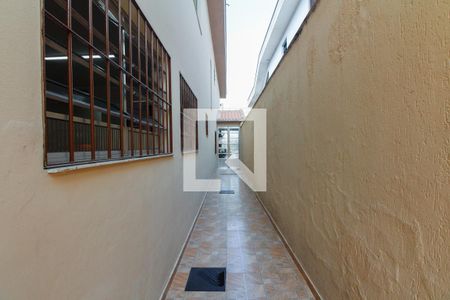 Casa à venda com 250m², 3 quartos e 5 vagas Casa à venda com 250m², 3 quartos e 5 vagasQuintal