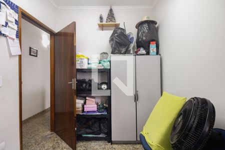 Casa à venda com 250m², 3 quartos e 5 vagas Casa à venda com 250m², 3 quartos e 5 vagasQuarto 2