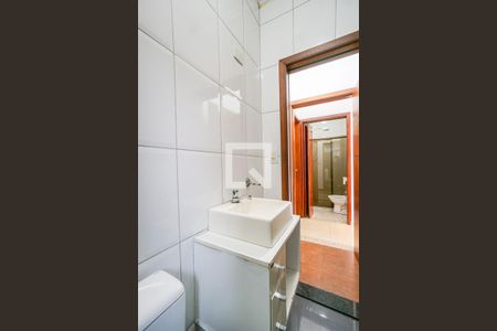 Casa para alugar com 80m², 2 quartos e sem vagaBanheiro da suíte