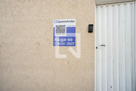 Casa para alugar com 80m², 2 quartos e sem vagaFachada