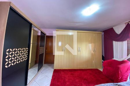 Casa à venda com 247m², 2 quartos e 2 vagasQuarto 2 - Suíte
