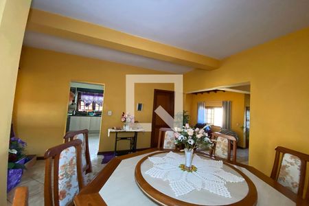Casa à venda com 247m², 2 quartos e 2 vagasSala de Jantar