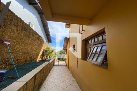 Casa à venda com 247m², 2 quartos e 2 vagasÁrea Externa