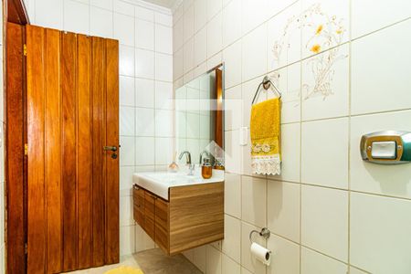 Casa à venda com 211m², 3 quartos e 2 vagas Casa à venda com 211m², 3 quartos e 2 vagasSuite 03 - Banheiro