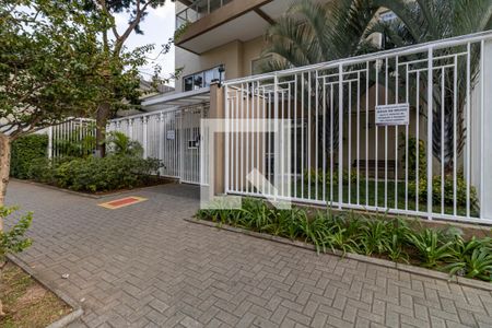 Apartamento para alugar com 38m², 1 quarto e 1 vagaFachada e portaria