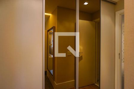 Apartamento à venda com 181m², 3 quartos e 3 vagasCloset da Suíte 2