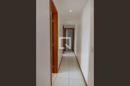 Corredor de apartamento para alugar com 3 quartos, 68m² em Piatã, Salvador
