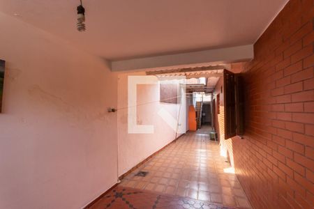 Casa para alugar com 120m², 2 quartos e 2 vagas Casa para alugar com 120m², 2 quartos e 2 vagasGaragem e Quintal