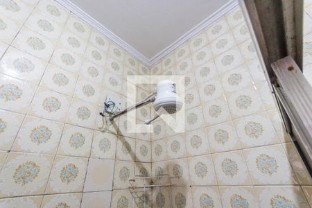 Casa para alugar com 120m², 2 quartos e 2 vagas Casa para alugar com 120m², 2 quartos e 2 vagasChuveiro