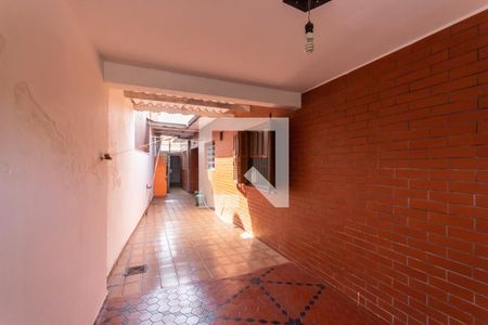 Garagem e Quintal de casa para alugar com 2 quartos, 120m² em Vila Curuca, Santo André