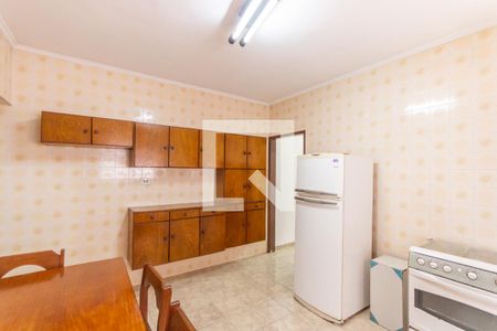 Casa para alugar com 120m², 2 quartos e 2 vagas Casa para alugar com 120m², 2 quartos e 2 vagasCozinha