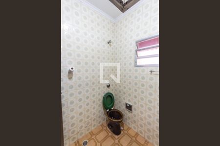 Casa para alugar com 120m², 2 quartos e 2 vagas Casa para alugar com 120m², 2 quartos e 2 vagasBanheiro