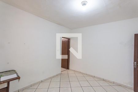 Casa para alugar com 120m², 2 quartos e 2 vagas Casa para alugar com 120m², 2 quartos e 2 vagasSuíte