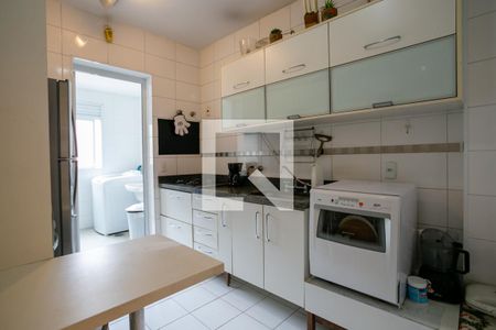 Apartamento à venda com 96m², 3 quartos e 2 vagas Apartamento à venda com 96m², 3 quartos e 2 vagasCozinha