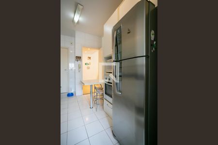 Apartamento à venda com 96m², 3 quartos e 2 vagas Apartamento à venda com 96m², 3 quartos e 2 vagasCozinha