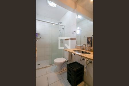 Apartamento à venda com 96m², 3 quartos e 2 vagas Apartamento à venda com 96m², 3 quartos e 2 vagasBanheiro da Suíte