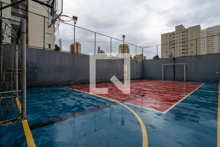 Apartamento à venda com 96m², 3 quartos e 2 vagas Apartamento à venda com 96m², 3 quartos e 2 vagasÁrea comum - Quadra esportiva