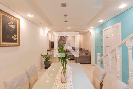 Sala de casa à venda com 3 quartos, 380m² em Vila União (zona Leste), São Paulo