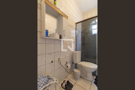 Casa à venda com 380m², 3 quartos e 2 vagasBanheiro