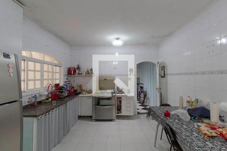 Casa à venda com 380m², 3 quartos e 2 vagasCozinha