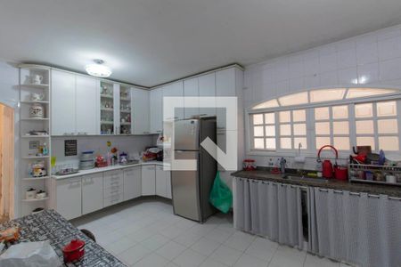 Casa à venda com 380m², 3 quartos e 2 vagasCozinha