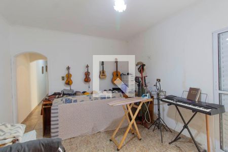 Quarto 1 de casa à venda com 3 quartos, 380m² em Vila União (zona Leste), São Paulo