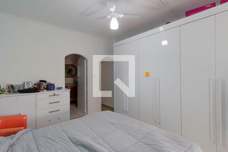 Casa à venda com 380m², 3 quartos e 2 vagasSuíte