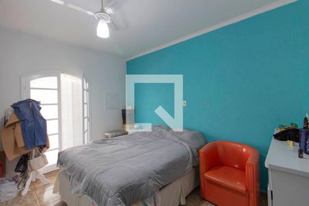 Casa à venda com 380m², 3 quartos e 2 vagasSuíte