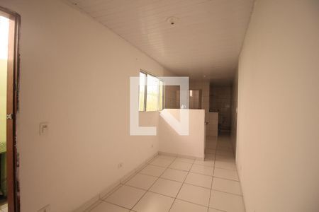 Sala de casa para alugar com 1 quarto, 35m² em Vila Mazzei, São Paulo