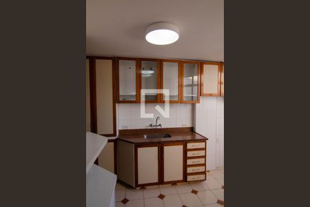 Apartamento à venda com 175m², 4 quartos e 1 vagaCozinha