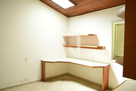 Casa de condomínio para alugar com 280m², 4 quartos e 4 vagasQuarto 2 