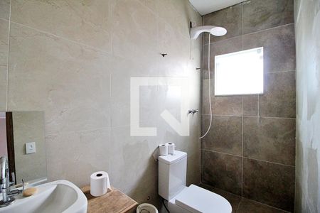 Casa à venda com 240m², 3 quartos e 3 vagasBanheiro da Suíte 3