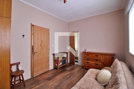 Casa à venda com 240m², 3 quartos e 3 vagasSuíte 3