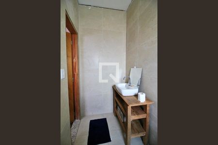 Casa à venda com 240m², 3 quartos e 3 vagasBanheiro da Suíte 3