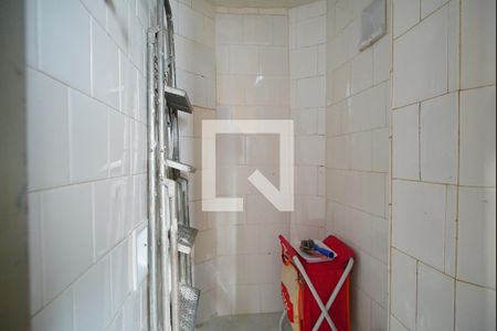 Apartamento à venda com 68m², 2 quartos e sem vagaBanheiro