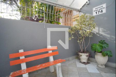 Apartamento à venda com 68m², 2 quartos e sem vagaÁrea comum 