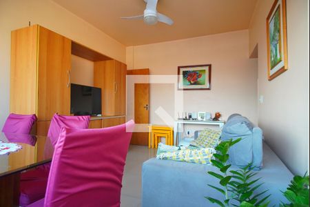 Sala  de apartamento à venda com 2 quartos, 68m² em Floresta, Porto Alegre