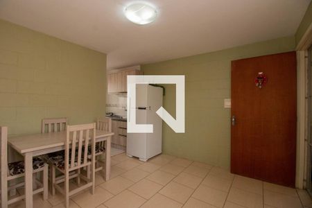 Apartamento à venda com 2 quartos, 40m² em Mário Quintana, Porto Alegre