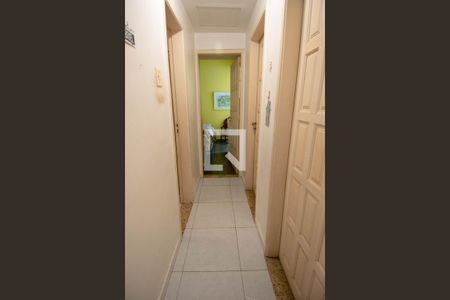 Corredor de apartamento à venda com 3 quartos, 90m² em Copacabana, Rio de Janeiro