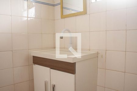 Apartamento para alugar com 55m², 2 quartos e sem vagaBanheiro