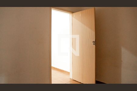 Quarto 1 de apartamento para alugar com 2 quartos, 35m² em Santa Ifigênia, São Paulo