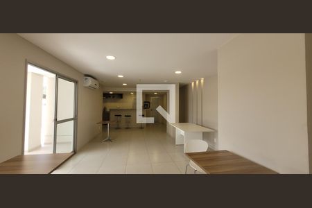 Apartamento para alugar com 57m², 2 quartos e 1 vagaÁrea comum - Salão de festas