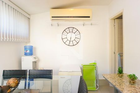 Casa de condomínio à venda com 320m², 6 quartos e 3 vagasÁrea Gourmet