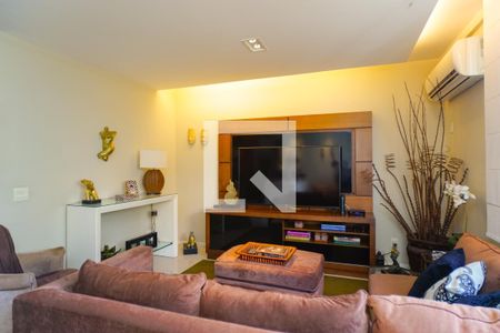 Casa de condomínio à venda com 320m², 6 quartos e 3 vagasSala/Cozinha