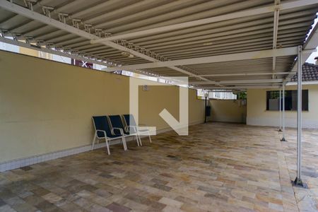 Casa de condomínio à venda com 320m², 6 quartos e 3 vagasÁrea comum - Salão de festas