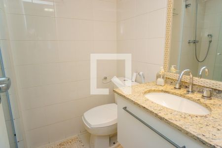 Casa de condomínio à venda com 320m², 6 quartos e 3 vagasBanheiro da Suíte 3