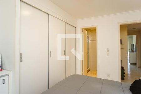 Casa de condomínio à venda com 320m², 6 quartos e 3 vagasSuíte 3