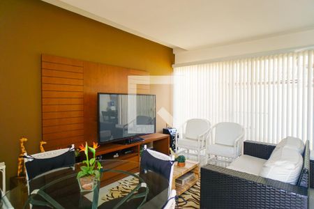 Casa de condomínio à venda com 320m², 6 quartos e 3 vagasÁrea Gourmet